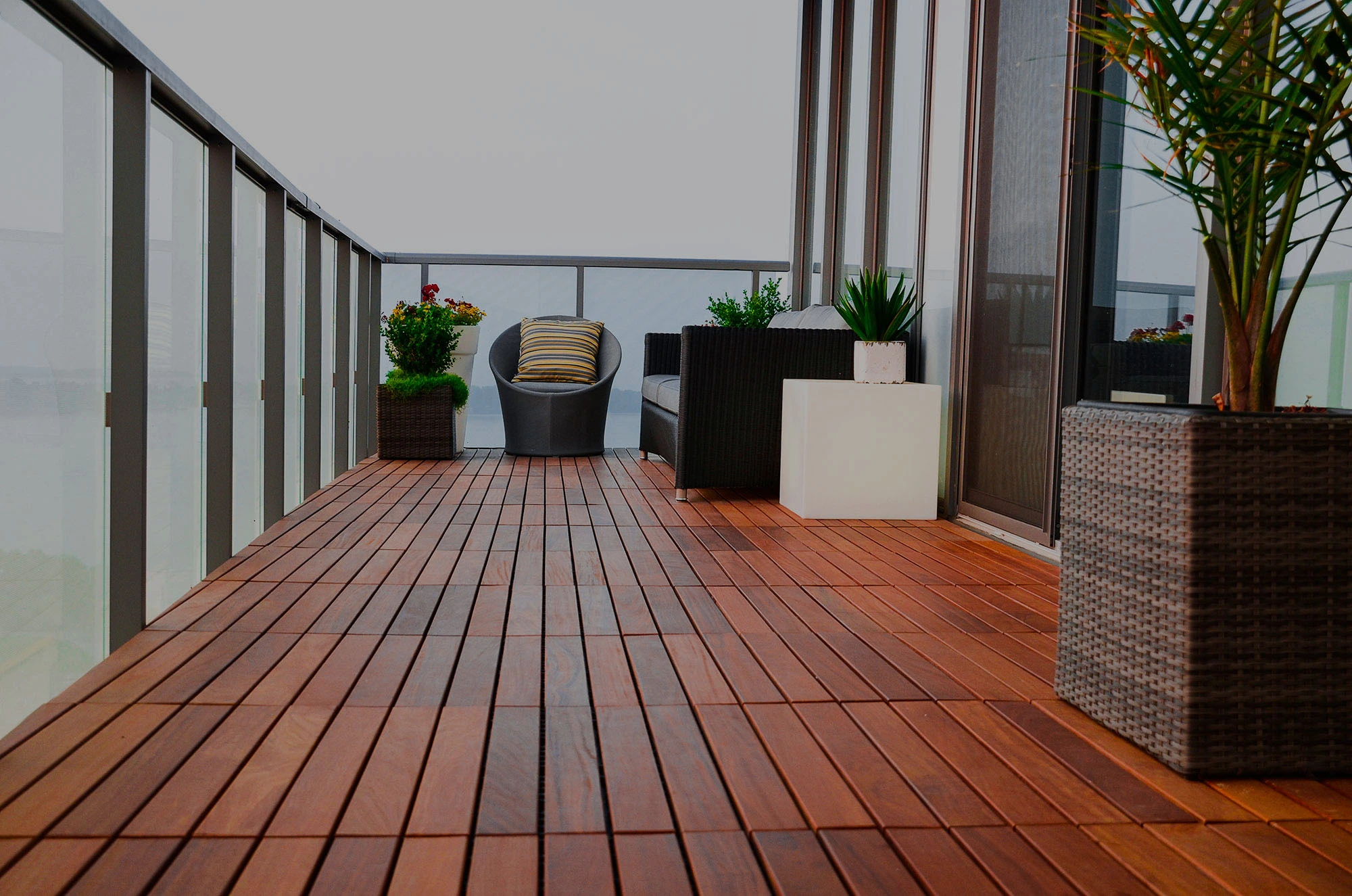 Wpc Co-Extrusion Deck Tiles